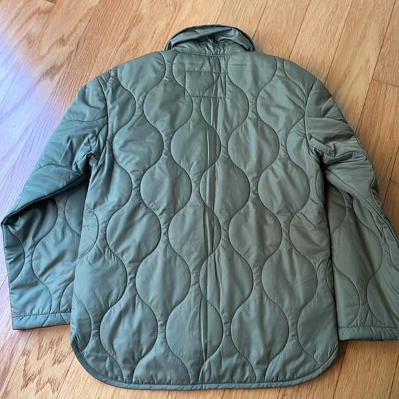 Water-Resistant Quilted Button-Front Jacket - Picture 3 of 5